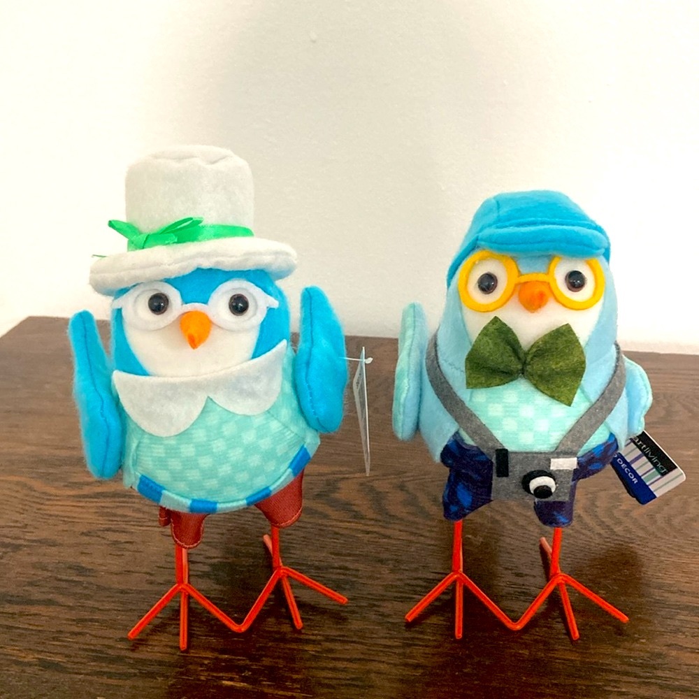 NWT- Set of 2- Precious Traveling Summer Blue Bird Figurines
